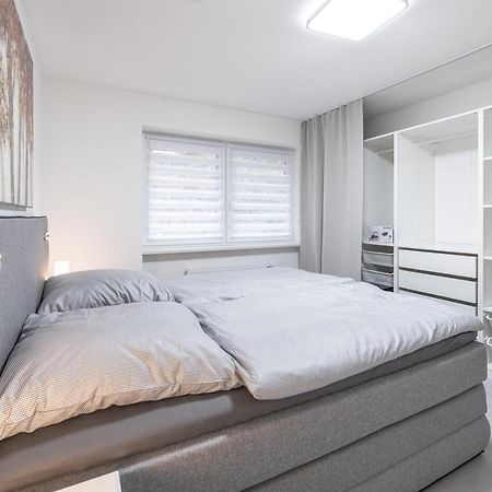 קונסטנץ Exklusive Neubau-Ferienwohnung Mit Fernsicht מראה חיצוני תמונה
