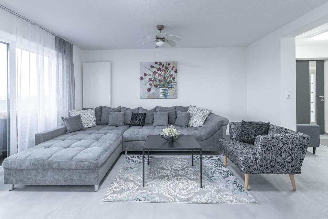 קונסטנץ Exklusive Neubau-Ferienwohnung Mit Fernsicht מראה חיצוני תמונה