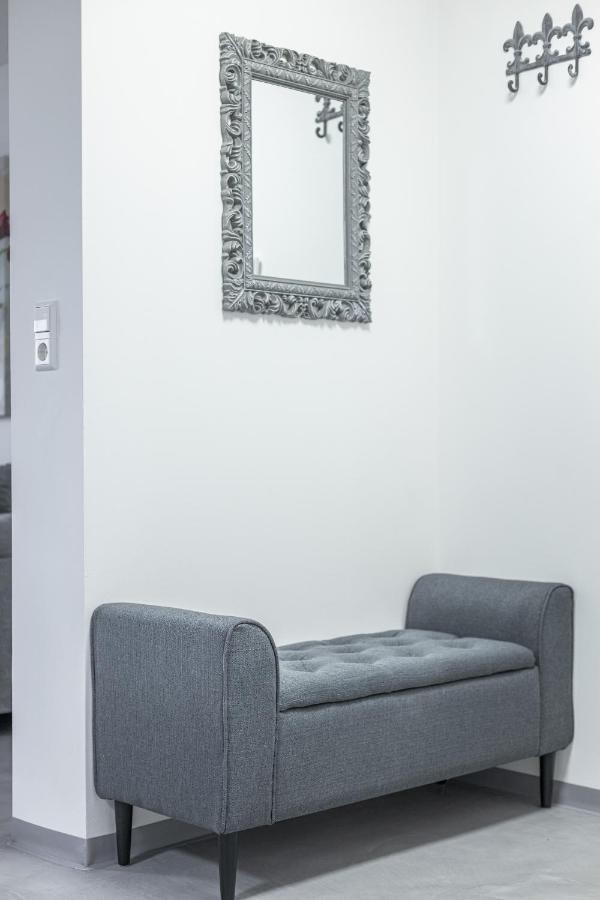 קונסטנץ Exklusive Neubau-Ferienwohnung Mit Fernsicht מראה חיצוני תמונה